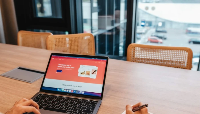 Wykorzystanie platform mediów społecznościowych do sprzedaży produktów cyfrowych